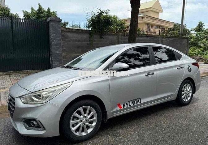 Hyundai Accent 2018 Bạc Số tự động