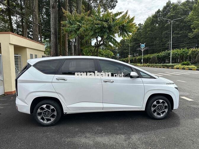 Hyundai Stagazer 2022 STD bản đặc biệt xe 1 chủ