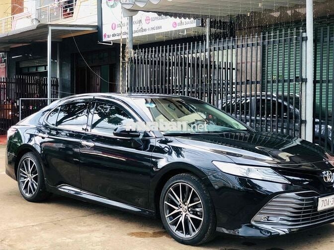 Toyota Camry 2021 2.5Q - 54000 km