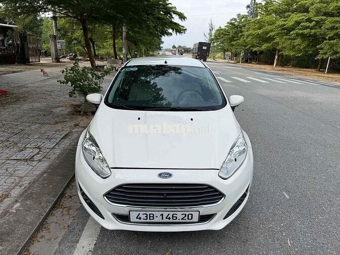 ford fiesta sản xuất 2018 AT titaninum