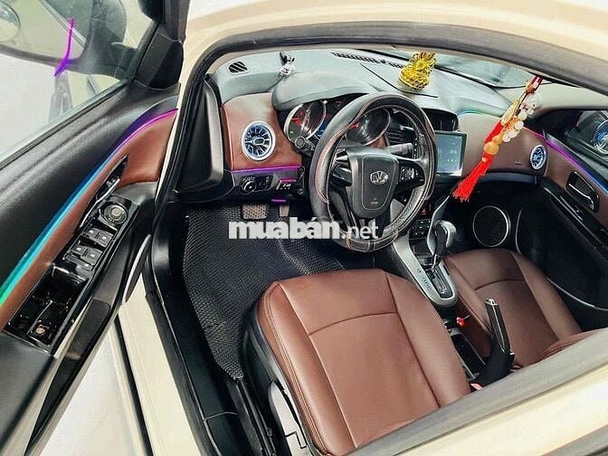 Daewoo Lacetti 2009 CDX 1.6 AT phun đồ chơi