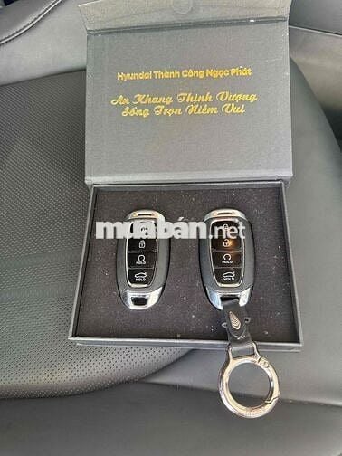 Hyundai Accent cuối 2024 1.5 AT Đặc biệt - 7449 km