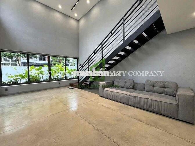 VILLA SÂN VƯỜN SÁT BIỂN - 35 TRIỆU