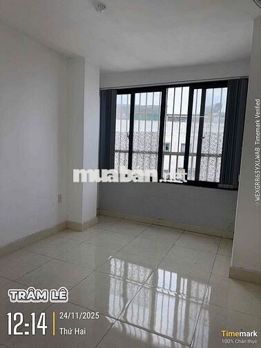 CHO THUÊ CHUNG CƯ FULLHOUSE , 2PN TRỐNG  CÓ SÂN VƯỜN  7 TRIỆU