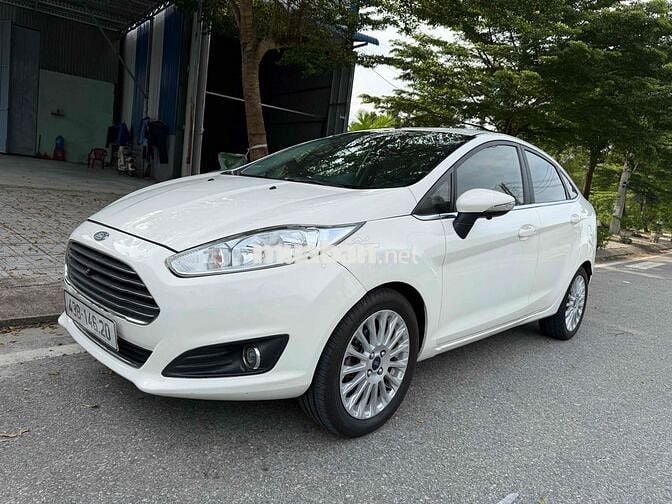 ford fiesta sản xuất 2018 AT titaninum