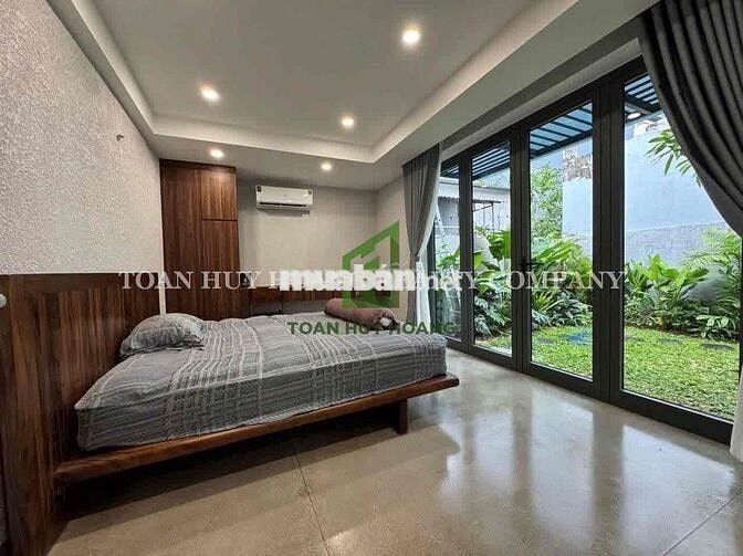 VILLA SÂN VƯỜN SÁT BIỂN - 35 TRIỆU