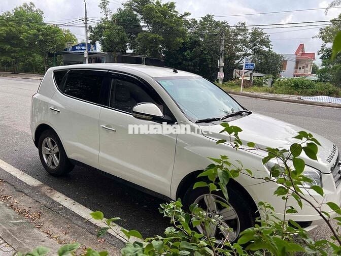 MG - MGZS  2012 - 61248 km