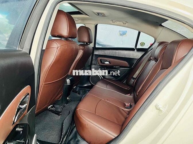 Daewoo Lacetti 2009 CDX 1.6 AT phun đồ chơi