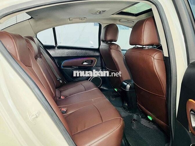 Daewoo Lacetti 2009 CDX 1.6 AT phun đồ chơi