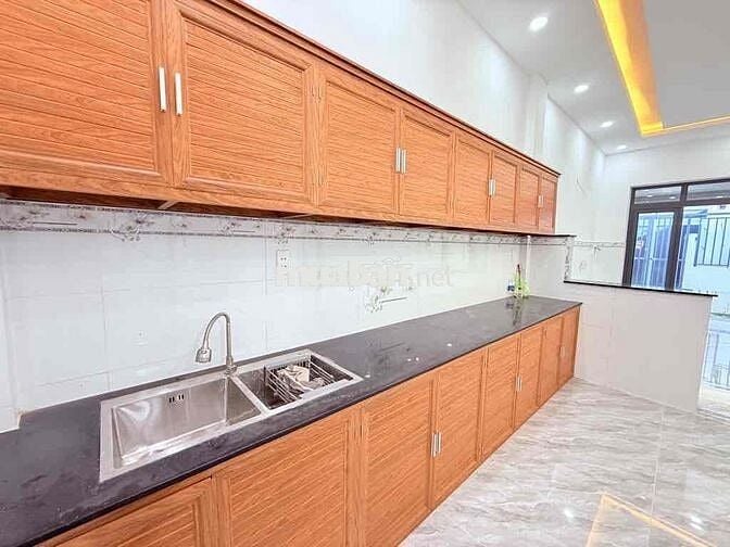 GIÁ NGỢP BANK CẦN BÁN GẤP 8X12 NGUYỄN ẢNH THỦ HẺM XE HƠI