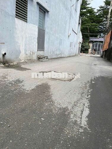 Nhà cấp 4 SHR mặt tiền Tân Xuân 7-Hóc Môn.Dt 4,2x20~83m~có lững~4,35ty