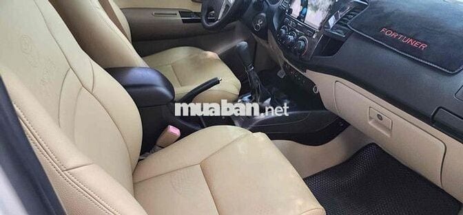 Toyota Fortuner 2016 2.4G 4x2 MT - 120000 km