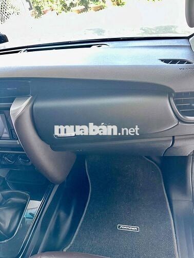 Toyota Fortuner 2020 2.4AT 4x2  - 78000 km