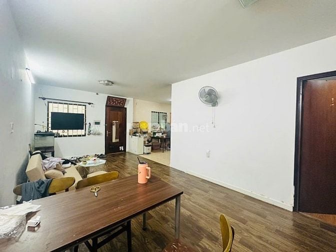 Anh cho thuê Cc Cửu long, 85m2 2PN-2WC, có nội thất giá chốt 9,5 tr