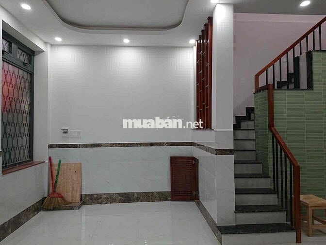 Bán nhà mới ở ngay đường nguyễn hồng đào p14 tân bình 4 phòng ngủ