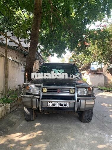 Mitsubishi Pajero V6 3000 1997 Xanh 330000 km