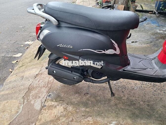 Elizabet 2011..Sạch đẹp..êm ru..bs 59.giấy đầy đủ