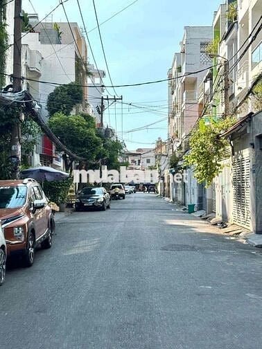 SIÊU PHẨM CĂN GÓC 2MT- 70M2 NGANG 4,5M- KHU PHÂN LÔ BỘ ĐỘI.NGAY GA T3