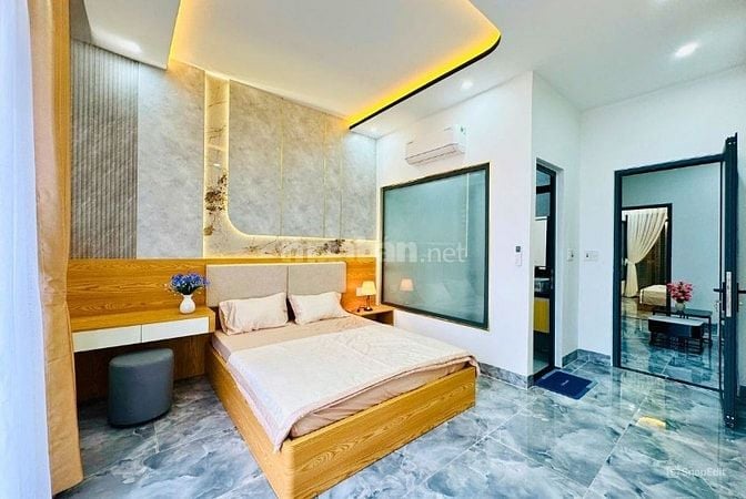 Bán gấp nhà 1 trệt 1 lầu giá rẻ 125m2 ngay Trung tâm Thủ Dầu Một 
