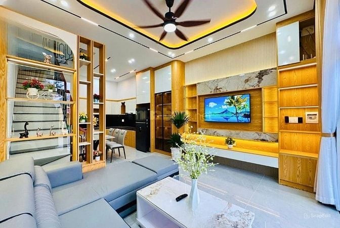 Bán gấp nhà 1 trệt 1 lầu giá rẻ 125m2 ngay Trung tâm Thủ Dầu Một 