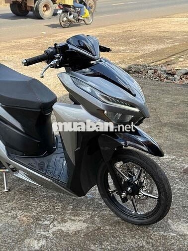 Vario 125