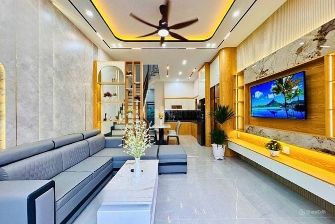 Bán gấp nhà 1 trệt 1 lầu giá rẻ 125m2 ngay Trung tâm Thủ Dầu Một 