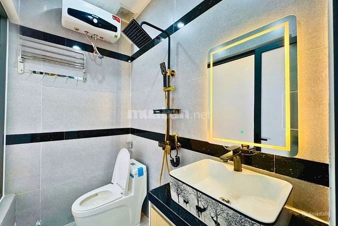 Bán gấp nhà 1 trệt 1 lầu giá rẻ 125m2 ngay Trung tâm Thủ Dầu Một 