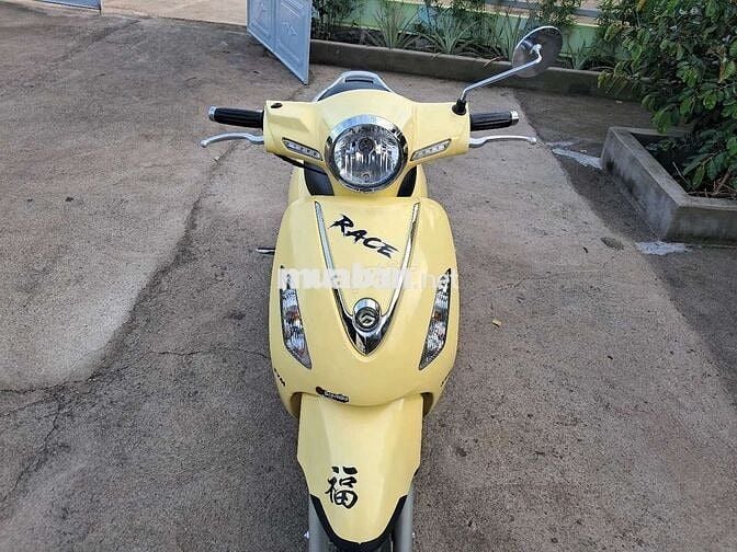 72T2-4567..xe zin đẹp..êm như xe điện