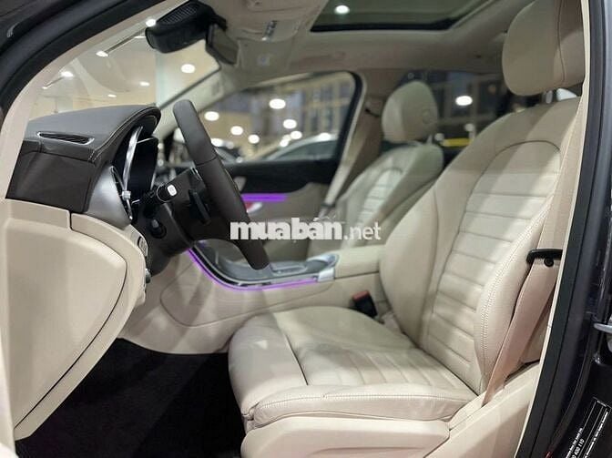 Mercedes GLC300 AMG 4MATIC 2022 Xám