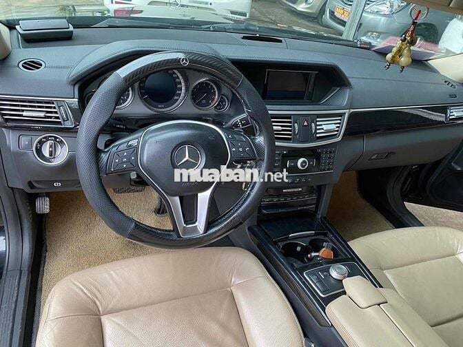 Mercedes Benz E 250, 2013 - 1 chủ từ mới