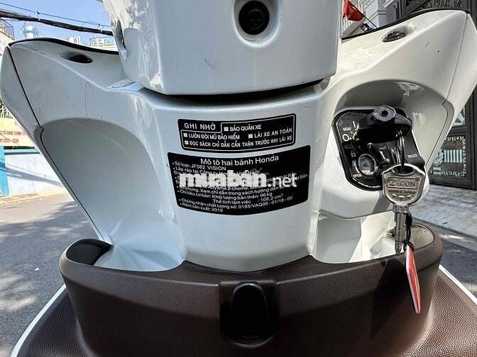 Honda Vision 2019 Trắng