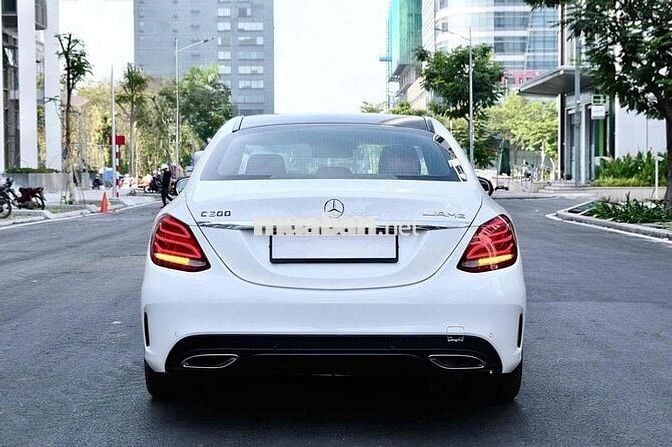 Mercedes-Benz C-Class C300 AMG 2017 Trắng