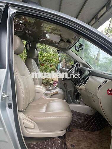 Toyota Innova 2011 G - 222220 km