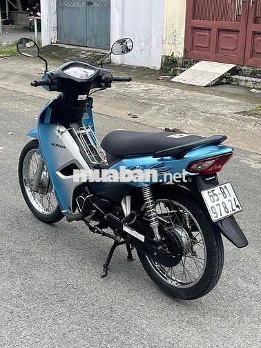 cần bán xe wave 2017 xe nguyên rin