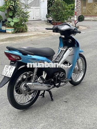 cần bán xe wave 2017 xe nguyên rin