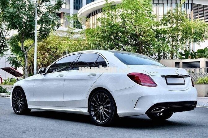 Mercedes-Benz C-Class C300 AMG 2017 Trắng