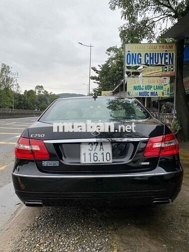Mercedes Benz E 250, 2013 - 1 chủ từ mới