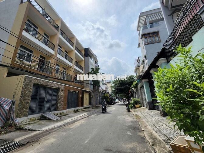 Nguyên căn hẻm xe tải thang máy 450kg