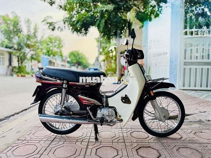Honda Dream Thái 2000 Mộc - Chính Chủ