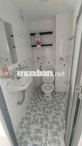 nhà mặt tiền đ cây keo có lầu đ xe tải điện nước chính