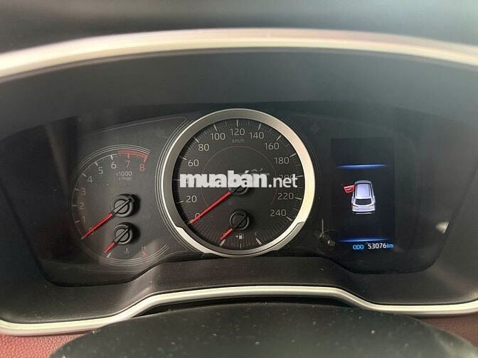 Cross 1.8V -1 chủ - xe đẹp tại hãng (GIÁ CÒN GIẢM)