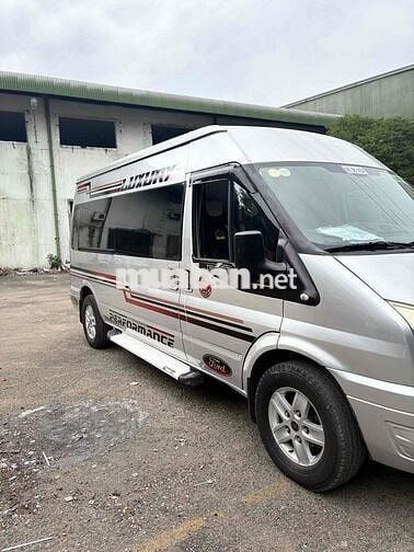 Ford Transit 2016 Van - 3 chỗ 940kg mới hạ