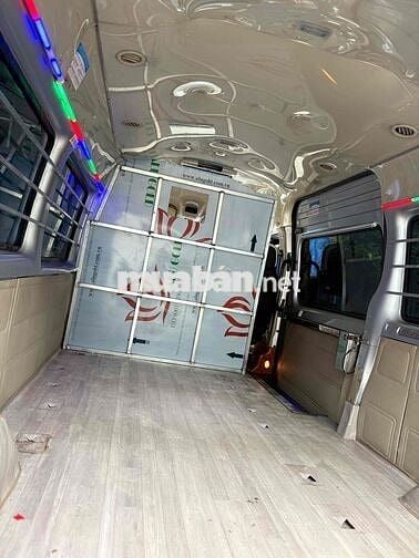 Ford Transit 2016 Van - 3 chỗ 940kg mới hạ