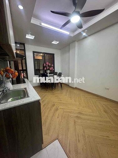 Bán CCMN Mới Thoáng Đẹp - Hào Nam, Cát Linh Ga Tầu Điện