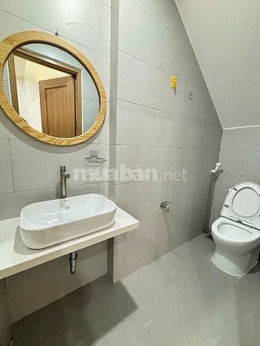 CHO THUÊ NHÀ NGUYÊN CĂN 3 PHÒNG NGỦ FULL NỘI THẤT Ở NGAY PHỐ AN THƯỢNG