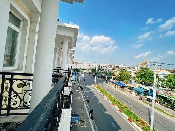 NP MẶT TIỀN ĐƯỜNG Tạ Quang Bửu (5x16,5m, 5PN + 5WC) - THE PEGASUITE Q8