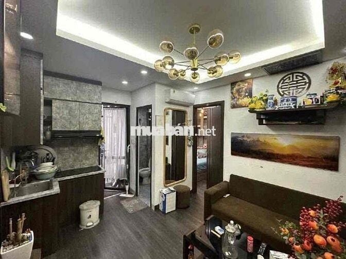 Chính chủ bán căn hộ CCMN Khâm Thiên, Đống Đa gần phố,full đồ 50m