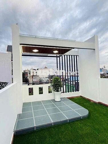 KHU VỰC AN NINH TRUNG TÂM - Ô TÔ ĐẬU TRƯỚC CỬA - NGUYỄN DUY PHƯƠNG