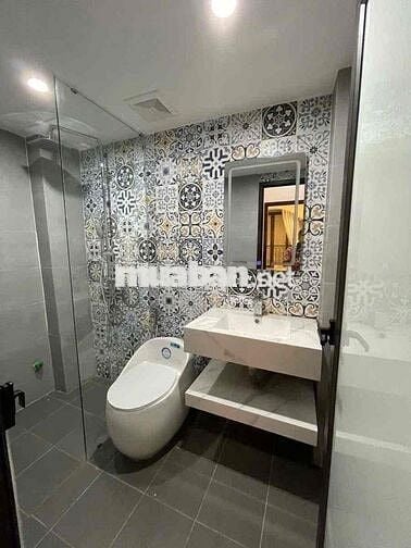 Chính chủ bán căn hộ CCMN Khâm Thiên, Đống Đa gần phố,full đồ 50m