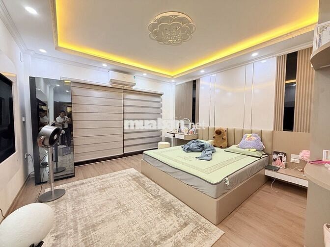 Lô góc, KD, gara, sổ nở hậu,nhà ngõ 71 Nguyễn An Ninh, mặt tiền hơn 5m